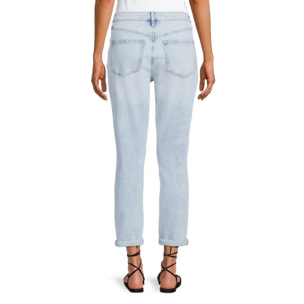 Juniors Destructed Mom Jeans Light Wash Size 21 No Boundaries NWT